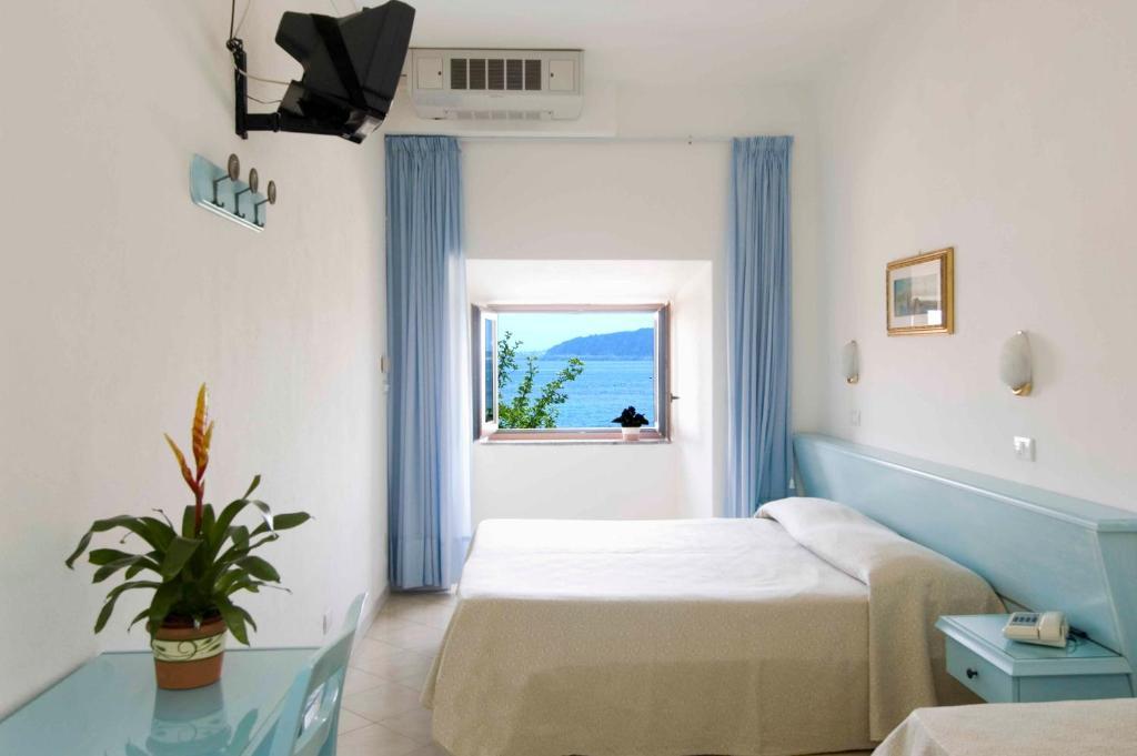 Hotel Eugenio Ischia Cameră foto